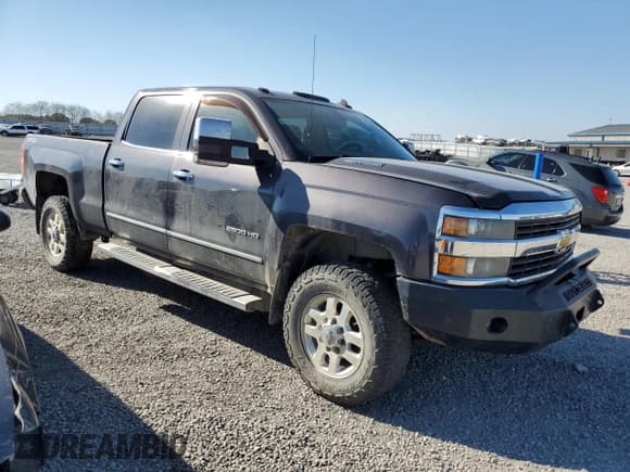 ✅ 2015 Chevrolet Silverado 2500HD LTZ • VIN: 1GC1KWE8XFF149196 • Lot: 83942615. Wystawiony na Copart z przebiegiem Nie podano. Bezpłatny archiwum sprzedaży aukcyjnych z USA i szczegółowy raport historii pojazdu na DreamBid. Zdjęcie 4.