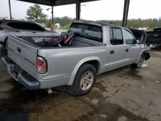 ✅ 2004 Dodge Dakota Sport • VIN: 1D7HL38K74S570546 • Lot: 49627955. Wystawiony na Copart z przebiegiem 237 321 mil. Bezpłatny archiwum sprzedaży aukcyjnych z USA i szczegółowy raport historii pojazdu na DreamBid. Zdjęcie 3.