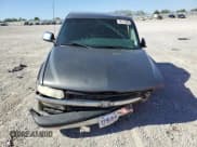 ✅ 2001 Chevrolet Silverado 1500 LS • VIN: 2GCEK19T511265957 • Лот: 86174685. Опубликован ранее на Copart с пробегом 277 897 миль. Бесплатный доступ к архиву аукционных продаж из США и подробный отчёт об истории автомобиля на DreamBid. Изображение 5.