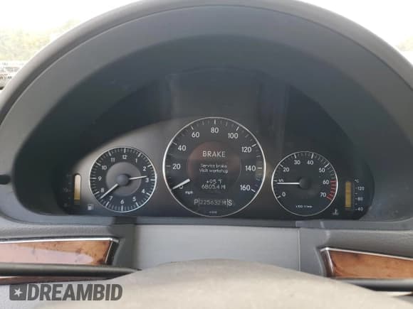 ✅ 2005 Mercedes-Benz E 320 • VIN: WDBUF65J15A709461 • Lot: 80606235. Listed on Copart with 225,632 mi. Free auction sales archive from the USA and detailed vehicle history report at DreamBid. Image 9.