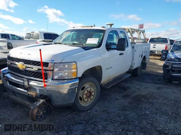 ✅ 2012 Chevrolet Silverado 2500HD • VIN: 1GB2KVCG3CZ337730 • Lot: 43269374. Wystawiony na IAAI z przebiegiem Nie podano. Bezpłatny archiwum sprzedaży aukcyjnych z USA i szczegółowy raport historii pojazdu na DreamBid. Zdjęcie 18.