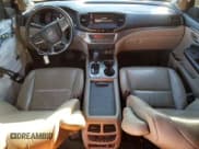 ✅ 2019 Honda Pilot EX-L • VIN: 5FNYF5H40KB019724 • Lot: 81987244. Listed on Copart with 117,406 mi. Free auction sales archive from the USA and detailed vehicle history report at DreamBid. Image 8.