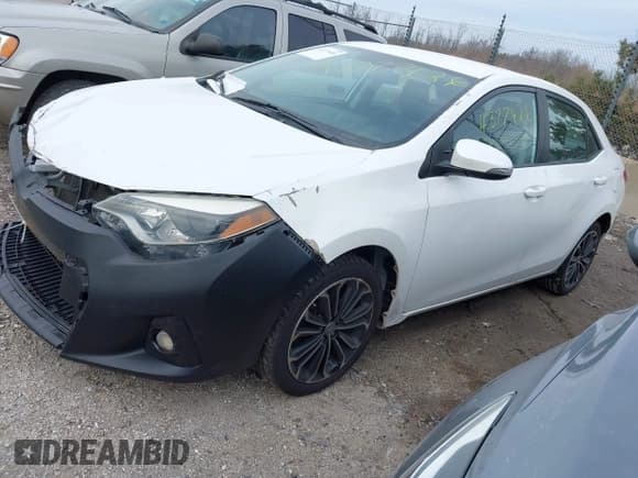 ✅ 2014 Toyota Corolla S Plus • VIN: 5YFBURHE3EP075287 • Lot: 43777426. Listed on IAAI with 143,634 mi. Free auction sales archive from the USA and detailed vehicle history report at DreamBid. Image 17.