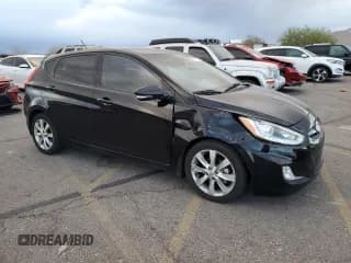 ✅ 2014 Hyundai Accent SE • VIN: KMHCU5AE3EU170423 • Лот: 76746704. Опубликован ранее на Copart с пробегом 104 112 миль. Бесплатный доступ к архиву аукционных продаж из США и подробный отчёт об истории автомобиля на DreamBid. Изображение 4.