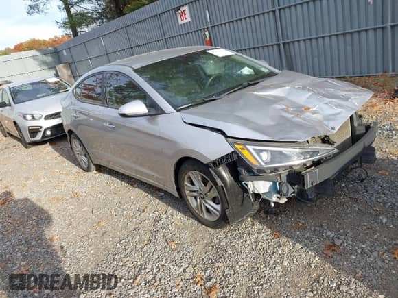 2020 Hyundai Elantra SEL z VIN KMHD84LF6LU949644, wystawiony jako IAAI lot #43638637 z przebiegiem 69 507 mil mil oraz . Historia ofert i sprzedaży dostępna na DreamBid. Obrazek 1.