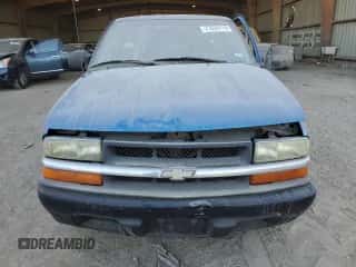 2002 Chevrolet S-10 LS с VIN 1GCCS145X28167537, выставлен на аукционе Copart как лот 77634714 с пробегом Не указан миль и Списание • Salvage title. История ставок и продаж доступна на DreamBid. Изображение 5.