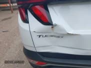 ✅ 2022 Hyundai Tucson SE • VIN: 5NMJA3AE8NH050455 • Lot: 42495241. Wystawiony na IAAI z przebiegiem 59 021 mil. Bezpłatny archiwum sprzedaży aukcyjnych z USA i szczegółowy raport historii pojazdu na DreamBid. Zdjęcie 19.