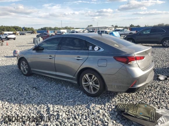 ✅ 2018 Hyundai Sonata SEL • VIN: 5NPE34AF8JH621837 • Lot: 91513235. Wystawiony na Copart z przebiegiem 64 886 mil. Bezpłatny archiwum sprzedaży aukcyjnych z USA i szczegółowy raport historii pojazdu na DreamBid. Zdjęcie 2.