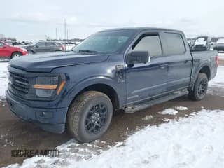 ✅ 2024 Ford F-150 XLT • VIN: 1FTFW3LD7RFA48419 • Lot: 43833682. Wystawiony na IAAI z przebiegiem 12 763 mil. Bezpłatny archiwum sprzedaży aukcyjnych z USA i szczegółowy raport historii pojazdu na DreamBid. Zdjęcie 2.