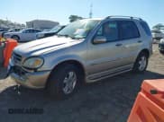 ✅ 2005 Mercedes-Benz M 350 • VIN: 4JGAB57E35A541974 • Lot: 43697193. Listed on IAAI with 327,784 mi. Free auction sales archive from the USA and detailed vehicle history report at DreamBid. Image 18.