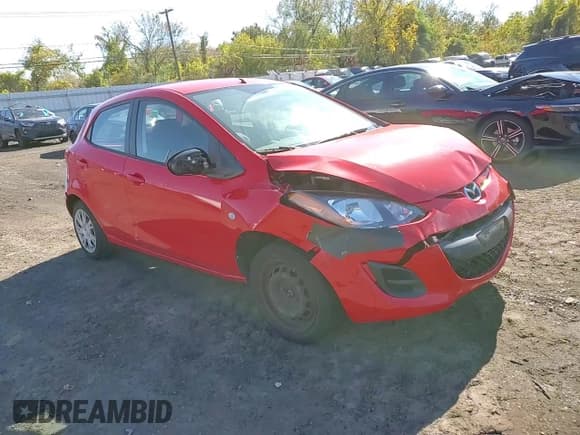 ✅ 2014 Mazda 2 Sport • VIN: JM1DE1KYXE0172913 • Лот: 82518625. Опубликован ранее на Copart с пробегом 101 762 миль. Бесплатный доступ к архиву аукционных продаж из США и подробный отчёт об истории автомобиля на DreamBid. Изображение 13.