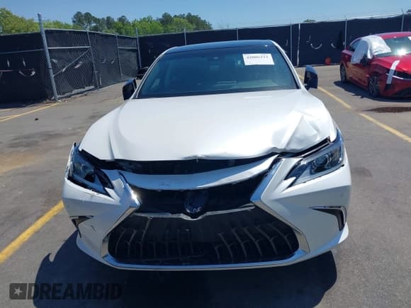 ✅ 2022 Lexus ES 350 • VIN: 58ADZ1B17NU128114 • Лот: 42006111. Опубликован ранее на IAAI с пробегом 44 060 миль. Бесплатный доступ к архиву аукционных продаж из США и подробный отчёт об истории автомобиля на DreamBid. Изображение 12.