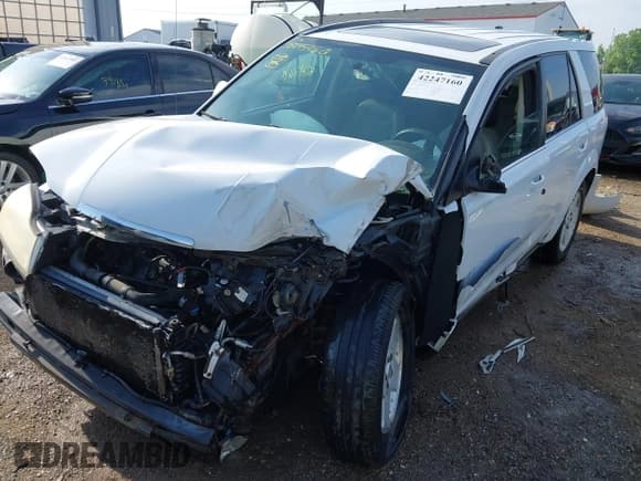 ✅ 2007 Saturn VUE V6 • VIN: 5GZCZ63457S869002 • Lot: 42247160. Listed on IAAI with 271,154 mi. Free auction sales archive from the USA and detailed vehicle history report at DreamBid. Image 2.