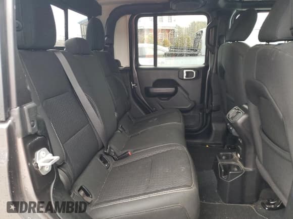 ✅ 2021 Jeep Gladiator Willys • VIN: 1C6HJTAG1ML519776 • Лот: 47517575. Опубликован ранее на Copart с пробегом 81 215 миль. Бесплатный доступ к архиву аукционных продаж из США и подробный отчёт об истории автомобиля на DreamBid. Изображение 10.