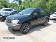 ✅ 1999 Lexus RX 300 • VIN: JT6HF10U1X0045167 • Lot: 42848072. Wystawiony na IAAI z przebiegiem 187 291 mil. Bezpłatny archiwum sprzedaży aukcyjnych z USA i szczegółowy raport historii pojazdu na DreamBid. Zdjęcie 2.