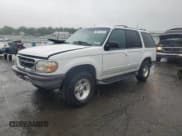 ✅ 1998 Ford Explorer XL • VIN: 1FMZU34X5WZB88907 • Лот: 60111215. Опубликован ранее на Copart с пробегом 128 492 миль. Бесплатный доступ к архиву аукционных продаж из США и подробный отчёт об истории автомобиля на DreamBid. Изображение 1.
