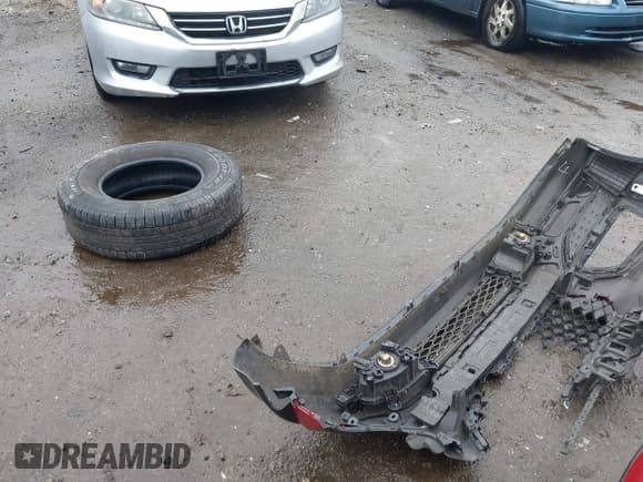 ✅ 2018 Hyundai Kona Limited • VIN: KM8K3CA52JU168126 • Lot: 43436695. Wystawiony na IAAI z przebiegiem 37 960 mil. Bezpłatny archiwum sprzedaży aukcyjnych z USA i szczegółowy raport historii pojazdu na DreamBid. Zdjęcie 12.