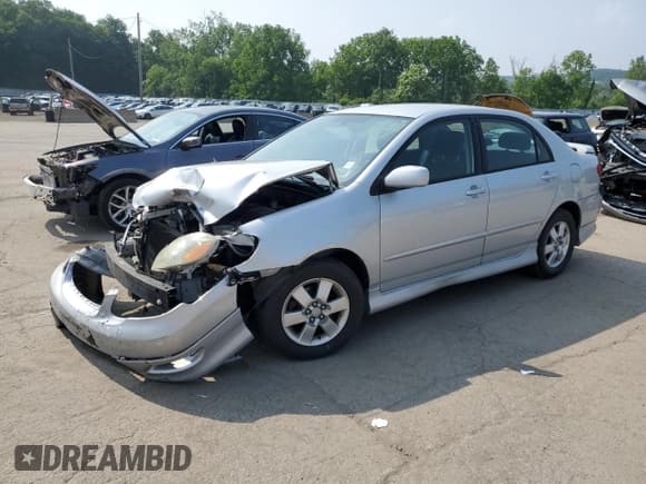 ✅ 2005 Toyota Corolla CE • VIN: 1NXBR32E35Z479700 • Lot: 60622345. Listed on Copart with 235,681 mi. Free auction sales archive from the USA and detailed vehicle history report at DreamBid. Image 1.