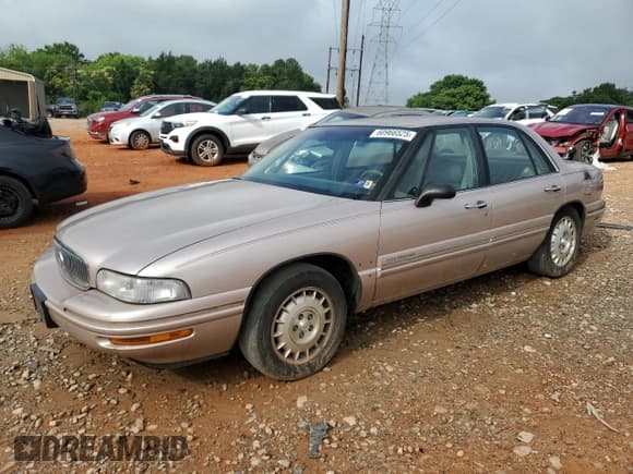 ✅ 1998 Buick LeSabre Limited • VIN: 1G4HR52K4WH513374 • Лот: 60966525. Опубликован ранее на Copart с пробегом 134 877 миль. Бесплатный доступ к архиву аукционных продаж из США и подробный отчёт об истории автомобиля на DreamBid. Изображение 1.