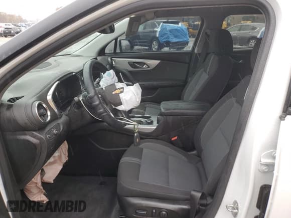 ✅ 2023 Chevrolet Blazer LT • VIN: 3GNKBCR42PS122573 • Lot: 93848285. Wystawiony na Copart z przebiegiem 44 182 mil. Bezpłatny archiwum sprzedaży aukcyjnych z USA i szczegółowy raport historii pojazdu na DreamBid. Zdjęcie 7.