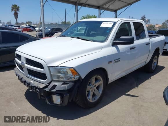 2015 Ram 1500 Express с VIN 1C6RR6KT9FS554228, выставлен на аукционе IAAI как лот 42294203 с пробегом 194 390 миль миль и . История ставок и продаж доступна на DreamBid. Изображение 2.