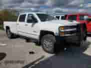 2018 Chevrolet Silverado 3500HD LTZ с VIN 1GC4K0EY9JF229754, выставлен на аукционе Copart как лот 75411974 с пробегом 84 109 миль миль и Списание • Salvage title. История ставок и продаж доступна на DreamBid. Изображение 4.