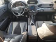 ✅ 2019 Acura ILX Premium • VIN: 19UDE2F87KA010776 • Лот: 71425025. Опубликован ранее на Copart с пробегом 84 777 миль. Бесплатный доступ к архиву аукционных продаж из США и подробный отчёт об истории автомобиля на DreamBid. Изображение 8.