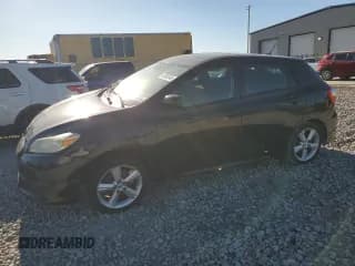 ✅ 2009 Toyota Matrix S • VIN: 2T1KE40E79C029415 • Lot: 82689245. Wystawiony na Copart z przebiegiem Nie podano. Bezpłatny archiwum sprzedaży aukcyjnych z USA i szczegółowy raport historii pojazdu na DreamBid. Zdjęcie 1.