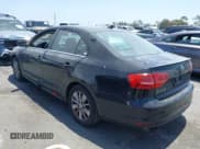 ✅ 2015 Volkswagen Jetta SE • VIN: 3VWD07AJ1FM284890 • Лот: 42328592. Опубликован ранее на IAAI с пробегом 92 880 миль. Бесплатный доступ к архиву аукционных продаж из США и подробный отчёт об истории автомобиля на DreamBid. Изображение 3.