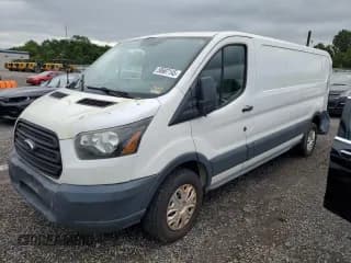 ✅ 2015 Ford Transit • VIN: 1FTYE9ZM8FKA32612 • Lot: 58687145. Wystawiony na Copart z przebiegiem 175 014 mil. Bezpłatny archiwum sprzedaży aukcyjnych z USA i szczegółowy raport historii pojazdu na DreamBid. Zdjęcie 1.