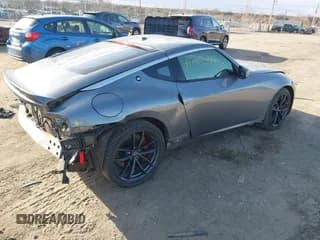 ✅ 2023 Nissan Z Performance • VIN: JN1BZ4BH5PM311048 • Лот: 41745564. Опубликован ранее на IAAI с пробегом 27 787 миль. Бесплатный доступ к архиву аукционных продаж из США и подробный отчёт об истории автомобиля на DreamBid. Изображение 4.