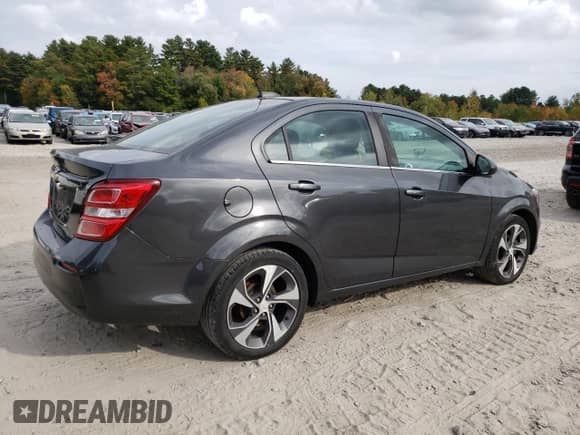 ✅ 2018 Chevrolet Sonic Premier • VIN: 1G1JF5SB2J4136535 • Лот: 74539664. Размещён на Copart с пробегом 97 094 миль миль. Получите бесплатный доступ к архиву аукционных продаж из США и посмотрите подробный отчёт об истории автомобиля на DreamBid. Изображение 3.