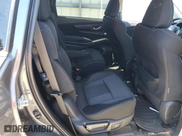 ✅ 2023 Subaru Ascent Premium • VIN: 4S4WMAEDXP3406372 • Lot: 86132485. Listed on Copart with 48,516 mi. Free auction sales archive from the USA and detailed vehicle history report at DreamBid. Image 11.