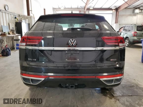 ✅ 2022 Volkswagen Atlas SEL R-Line • VIN: 1V2SE2CA8NC205368 • Lot: 71683715. Wystawiony na Copart z przebiegiem 42 368 mil. Bezpłatny archiwum sprzedaży aukcyjnych z USA i szczegółowy raport historii pojazdu na DreamBid. Zdjęcie 6.