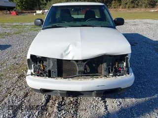 ✅ 2003 Chevrolet S-10 LS • VIN: 1GCCS14X938139134 • Лот: 41628008. Опубликован ранее на IAAI с пробегом Не указан. Бесплатный доступ к архиву аукционных продаж из США и подробный отчёт об истории автомобиля на DreamBid. Изображение 6.