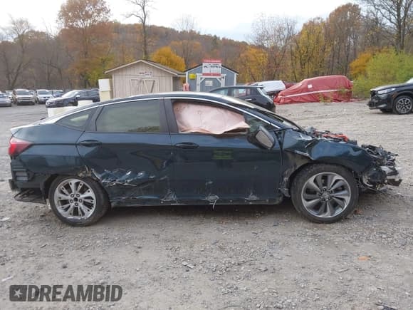 ✅ 2018 Honda Clarity • VIN: JHMZC5F13JC012167 • Lot: 43603288. Wystawiony na IAAI z przebiegiem Nie podano. Bezpłatny archiwum sprzedaży aukcyjnych z USA i szczegółowy raport historii pojazdu na DreamBid. Zdjęcie 14.