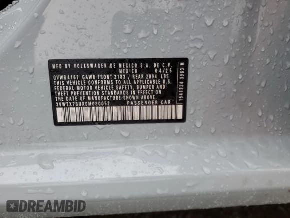 ✅ 2025 Volkswagen Jetta SE • VIN: 3VW7X7BUXSM080052 • Лот: 93551205. Опубликован ранее на Copart с пробегом 2 950 миль. Бесплатный доступ к архиву аукционных продаж из США и подробный отчёт об истории автомобиля на DreamBid. Изображение 13.