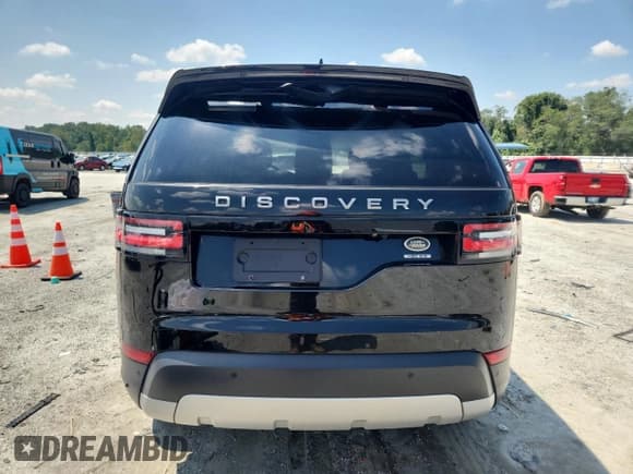 ✅ 2019 Land Rover Discovery HSE • VIN: SALRR2RV1K2401693 • Lot: 69376865. Wystawiony na Copart z przebiegiem 121 506 mil. Bezpłatny archiwum sprzedaży aukcyjnych z USA i szczegółowy raport historii pojazdu na DreamBid. Zdjęcie 6.