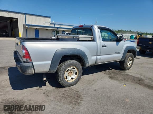 ✅ 2009 Toyota Tacoma • VIN: 5TEPX42N59Z634248 • Lot: 71200135. Wystawiony na Copart z przebiegiem 187 320 mil. Bezpłatny archiwum sprzedaży aukcyjnych z USA i szczegółowy raport historii pojazdu na DreamBid. Zdjęcie 3.
