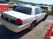 ✅ 2008 Ford Police Interceptor • VIN: 2FAFP71V18X150226 • Lot: 42318869. Listed on IAAI with 128,022 mi. Free auction sales archive from the USA and detailed vehicle history report at DreamBid. Image 4.