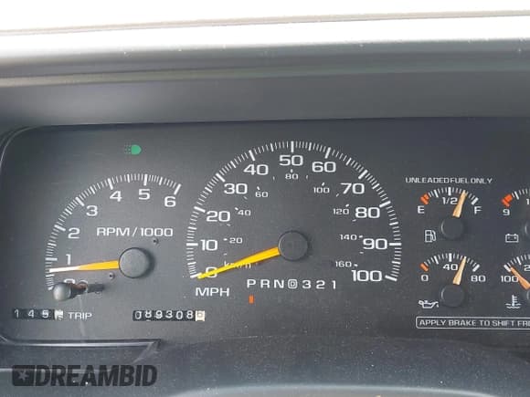 ✅ 1999 GMC Suburban • VIN: 1GKFK16R1XJ784536 • Lot: 42877193. Listed on IAAI with 89,308 mi. Free auction sales archive from the USA and detailed vehicle history report at DreamBid. Image 7.