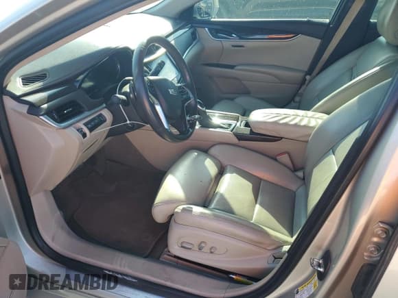 ✅ 2016 Cadillac XTS Premium Collection • VIN: 2G61P5S30G9117973 • Lot: 61818065. Wystawiony na Copart z przebiegiem 107 854 mil. Bezpłatny archiwum sprzedaży aukcyjnych z USA i szczegółowy raport historii pojazdu na DreamBid. Zdjęcie 7.