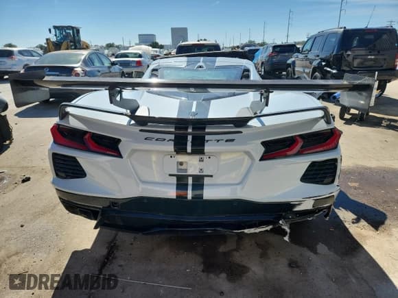 ✅ 2023 Chevrolet Corvette 2LT • VIN: 1G1YB2D42P5112388 • Lot: 89719315. Wystawiony na Copart z przebiegiem Nie podano. Bezpłatny archiwum sprzedaży aukcyjnych z USA i szczegółowy raport historii pojazdu na DreamBid. Zdjęcie 6.