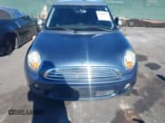 ✅ 2010 MINI Clubman • VIN: WMWML3C59ATX39057 • Lot: 43864131. Wystawiony na IAAI z przebiegiem 89 894 mil. Bezpłatny archiwum sprzedaży aukcyjnych z USA i szczegółowy raport historii pojazdu na DreamBid. Zdjęcie 12.