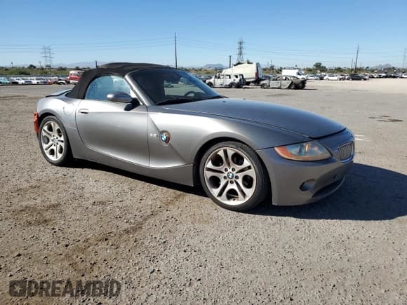 ✅ 2003 BMW Z4 3.0i • VIN: 4USBT53423LT20882 • Лот: 92085905. Опубликован ранее на Copart с пробегом 95 055 миль. Бесплатный доступ к архиву аукционных продаж из США и подробный отчёт об истории автомобиля на DreamBid. Изображение 4.