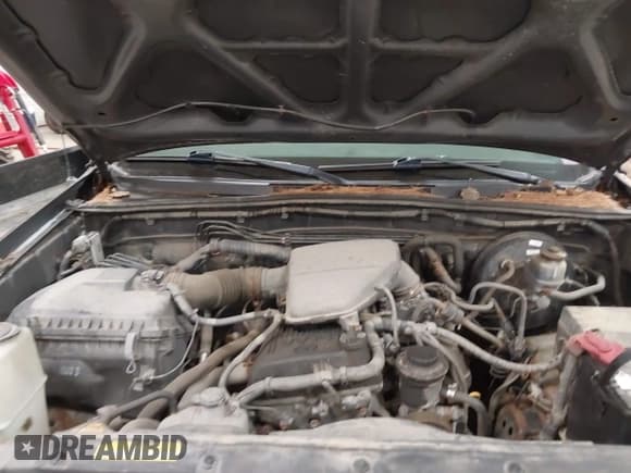 ✅ 2010 Toyota Tacoma • VIN: 5TEUX4EN4AZ686537 • Lot: 43882409. Listed on IAAI with 154,906 mi. Free auction sales archive from the USA and detailed vehicle history report at DreamBid. Image 10.