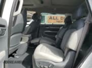 ✅ 2024 Kia EV9 Land • VIN: KNDADFS50R6034423 • Lot: 45447905. Wystawiony na Copart z przebiegiem 7 061 mil. Bezpłatny archiwum sprzedaży aukcyjnych z USA i szczegółowy raport historii pojazdu na DreamBid. Zdjęcie 11.