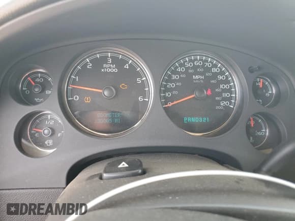 ✅ 2008 Chevrolet Avalanche 2LT • VIN: 3GNEC12J88G216332 • Lot: 80376645. Wystawiony na Copart z przebiegiem 230 005 mil. Bezpłatny archiwum sprzedaży aukcyjnych z USA i szczegółowy raport historii pojazdu na DreamBid. Zdjęcie 9.