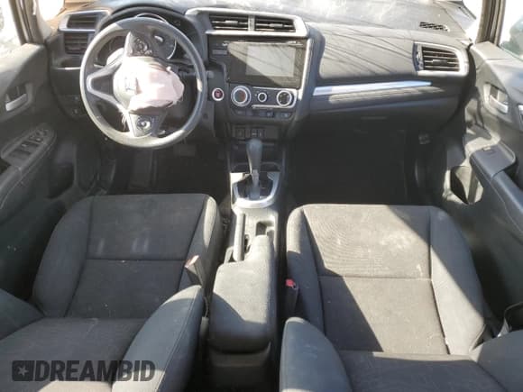 ✅ 2015 Honda Fit EX-L • VIN: 3HGGK5H82FM727664 • Lot: 92410155. Listed on Copart with 77,236 mi. Free auction sales archive from the USA and detailed vehicle history report at DreamBid. Image 8.