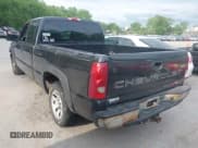 ✅ 2005 Chevrolet Silverado 1500 LT • VIN: 1GCEC19T85Z288708 • Лот: 42184655. Опубликован ранее на IAAI с пробегом 200 869 миль. Бесплатный доступ к архиву аукционных продаж из США и подробный отчёт об истории автомобиля на DreamBid. Изображение 3.